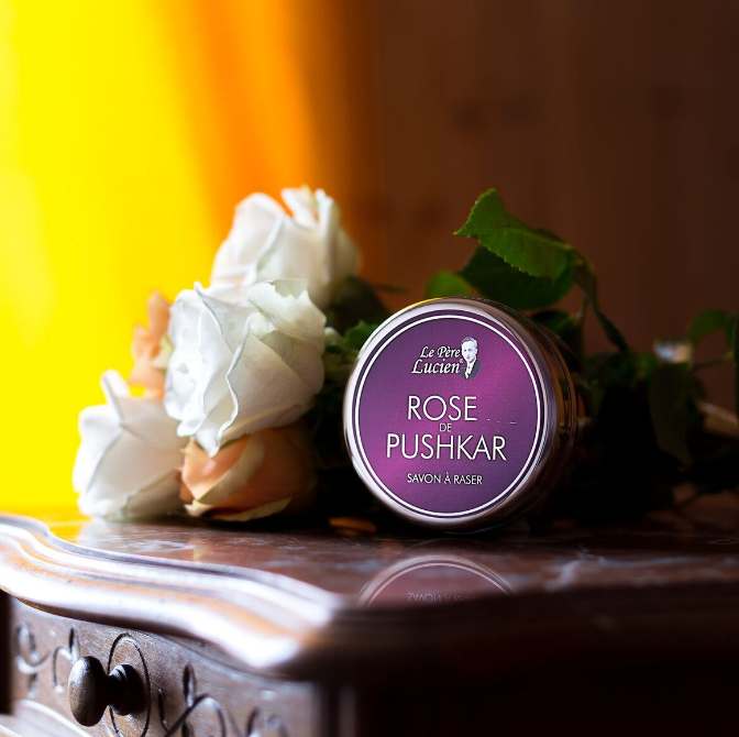 Premium mydło do golenia ROSE DE PUSHKAR Le Père Lucien FRANCJA 150g Wegańskie masło shea