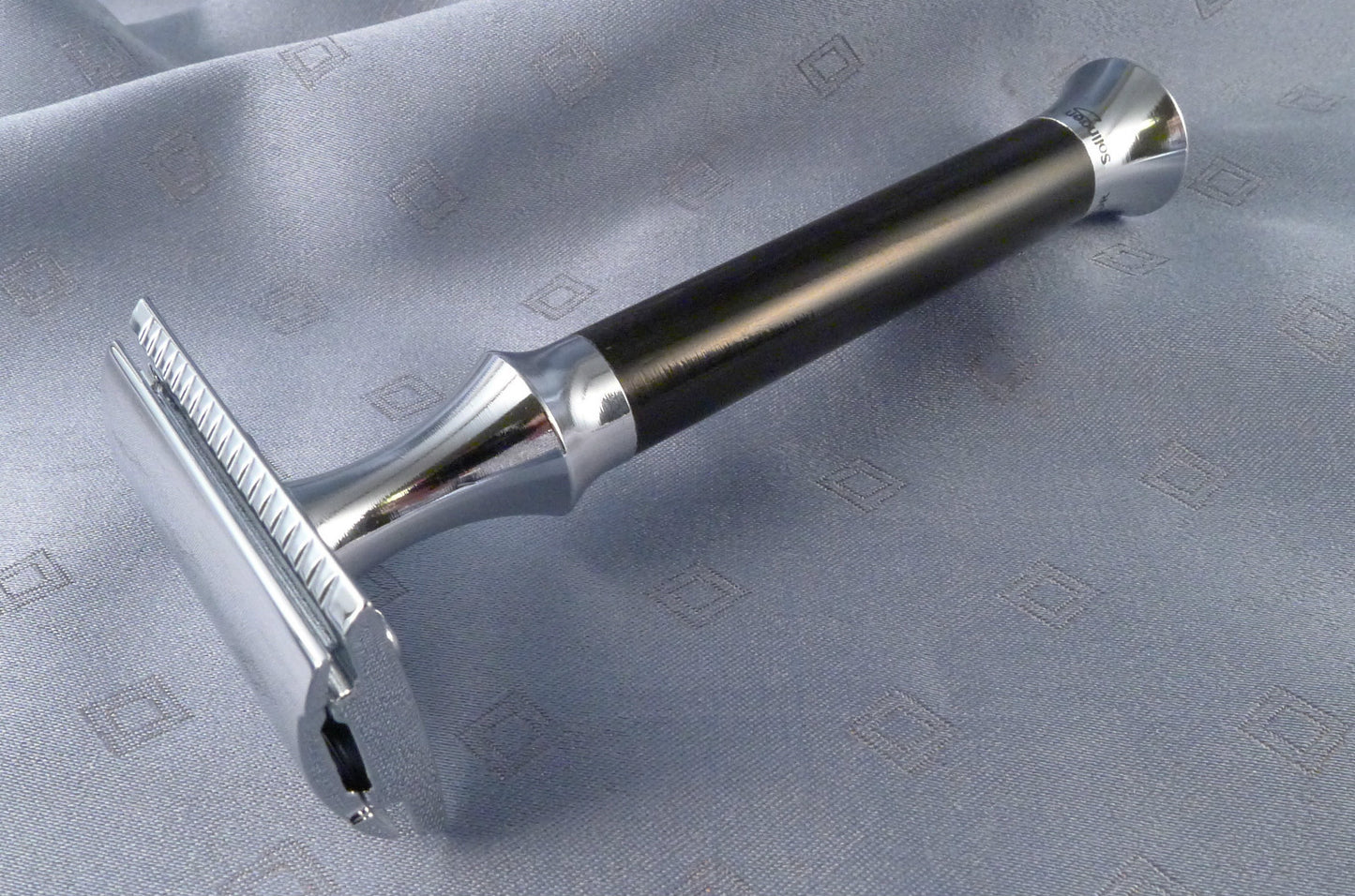 MESSING & EBONY Safety Razor made in Solingen TIMOR G&F Razor & 10 Blades