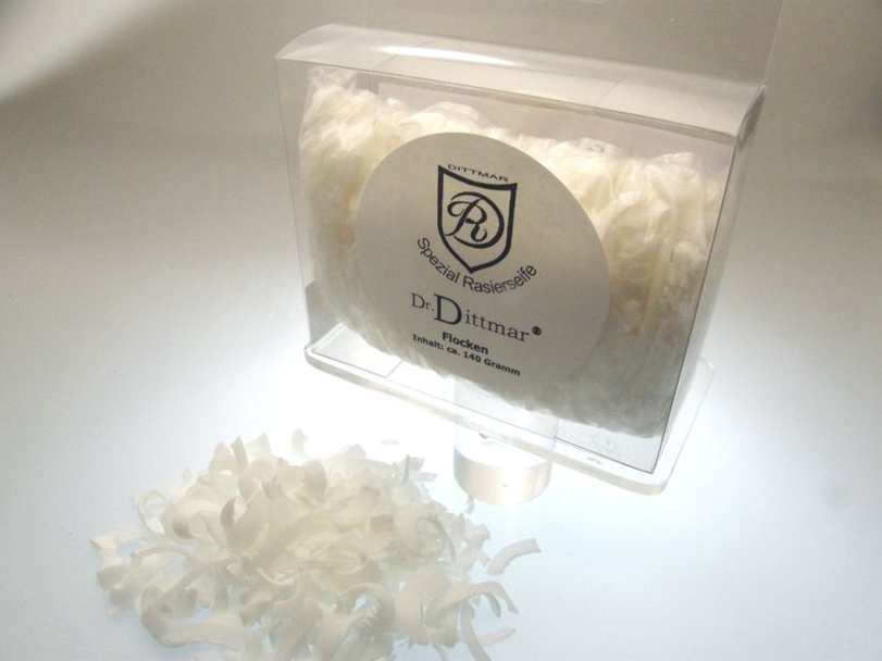 RASIERSEIFE-FLOCKEN Ricarica 140 g DR. DITTMAR Sapone da barba speciale made in Germany